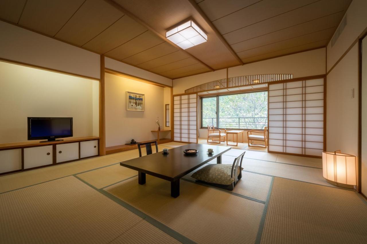 Iizaka Onsen Surikamitei Ohtori Hotel Fukushima  Luaran gambar