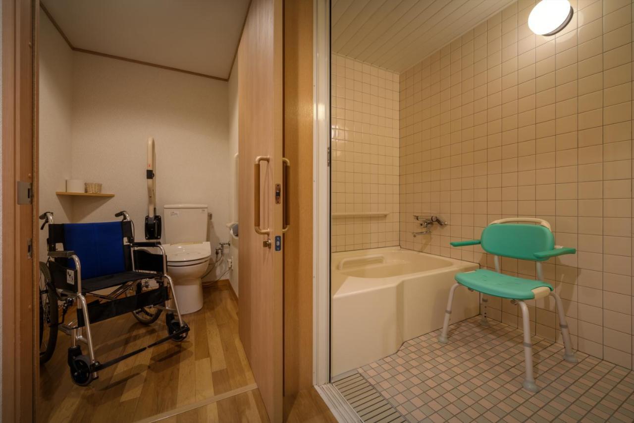 Iizaka Onsen Surikamitei Ohtori Hotel Fukushima  Bilik gambar